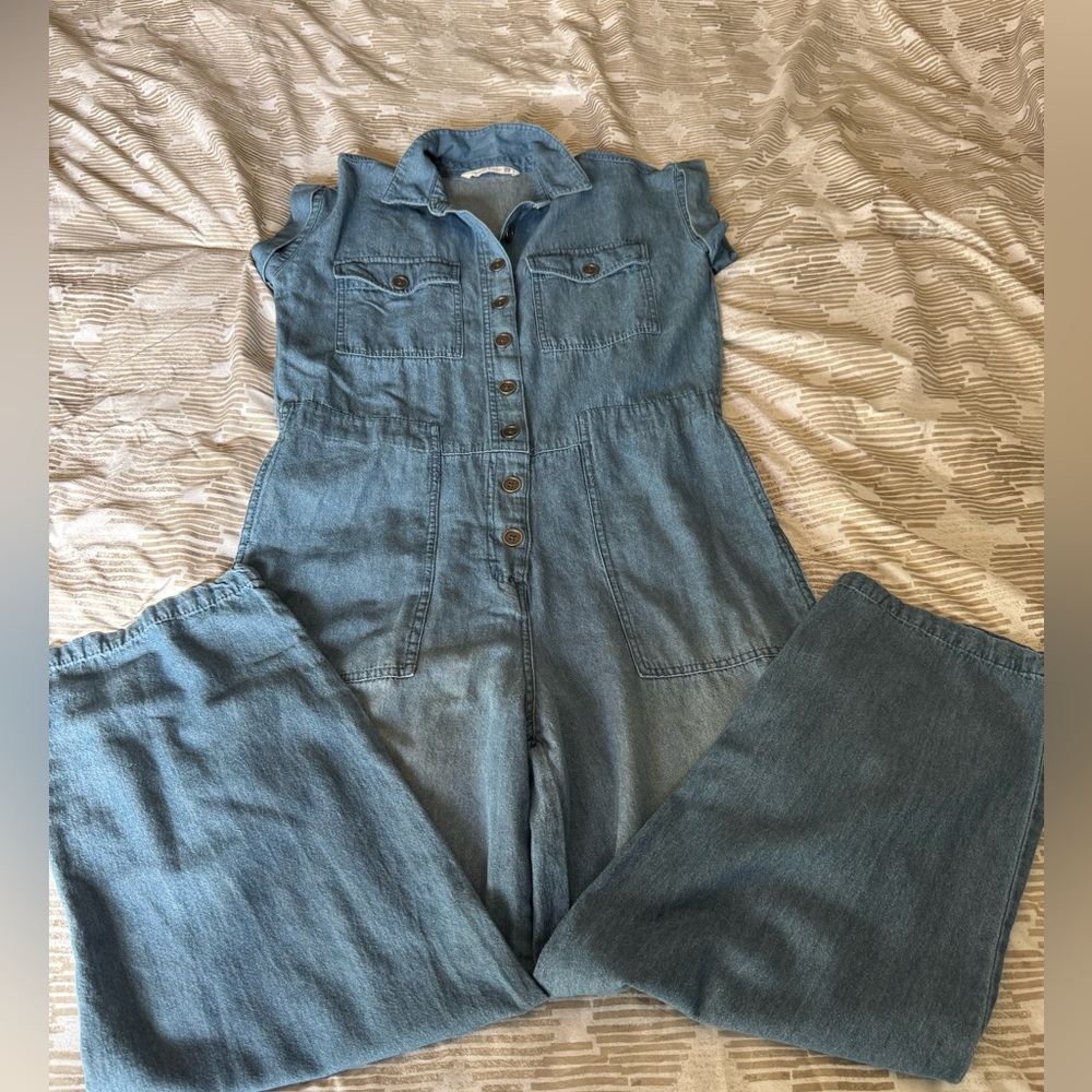 EUC•GIVEN KALE•Denim Blue Jumpsuit •Preloved Size Small
